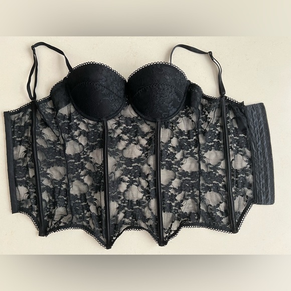 💋🔥 Lace Corset | Bustier | Lingerie | Hook-and-Eye | Adjustable | Padded Cups - Picture 7 of 14